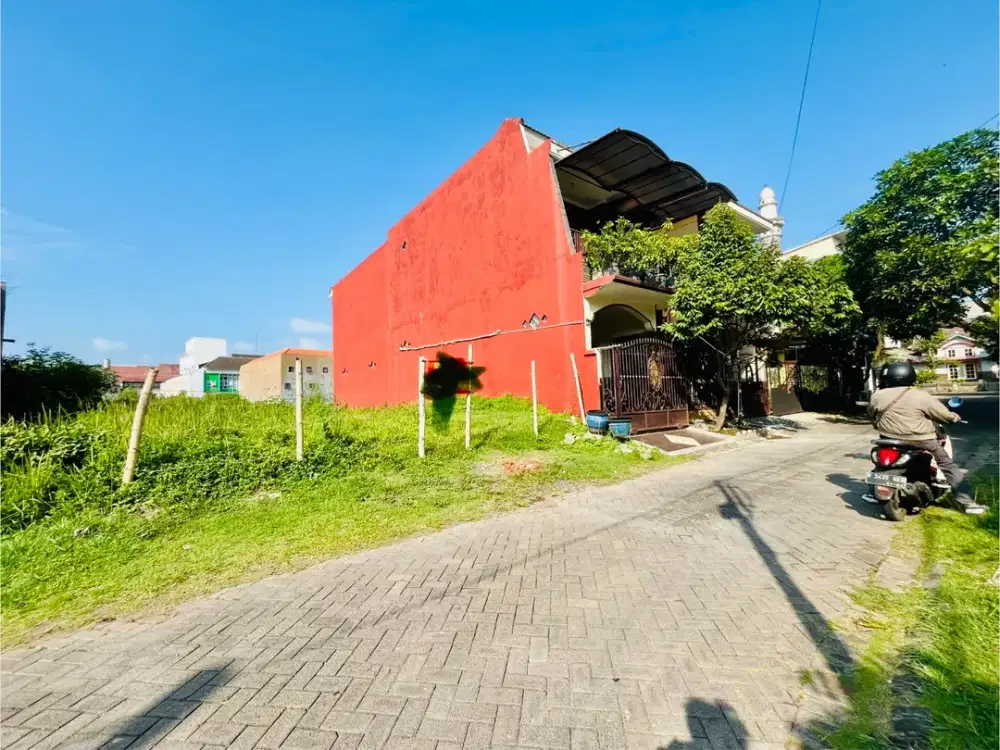 Tanah Griyasanta Exsekutive Poros suhat dekat Ub