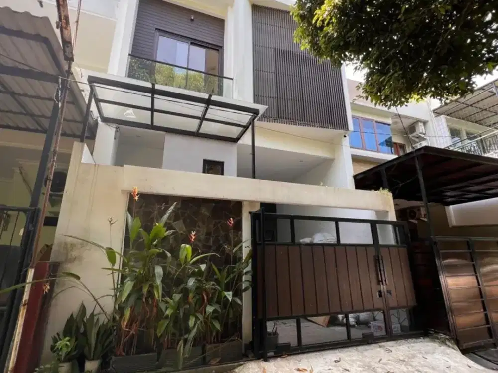 Dijual Rumah Mewah 2 Lantai di Kelapa Gading Jakarta Utara
