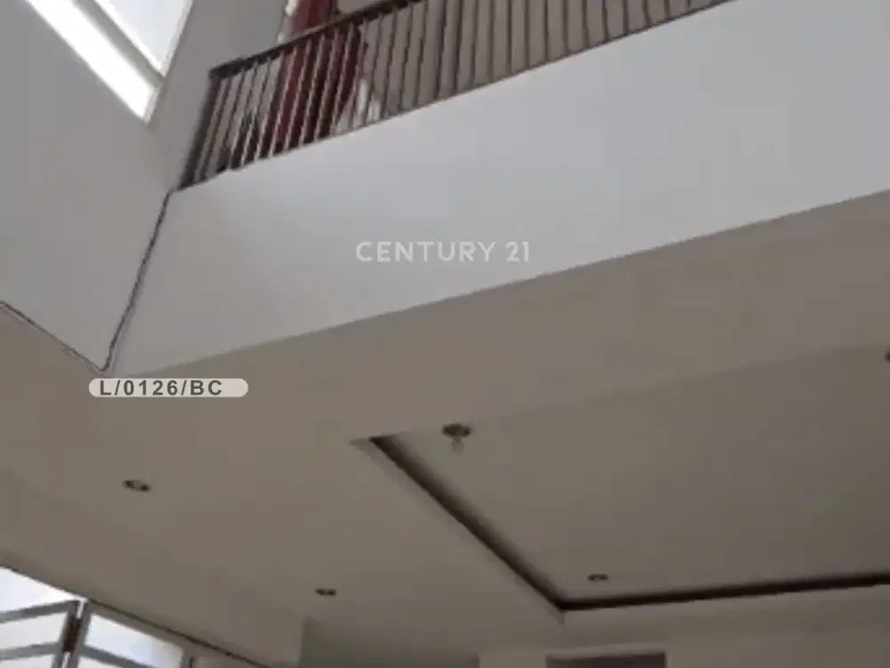 Rumah 2 Lantai Siap Huni Lokasi Strategis Di Mekarwangi Bandung