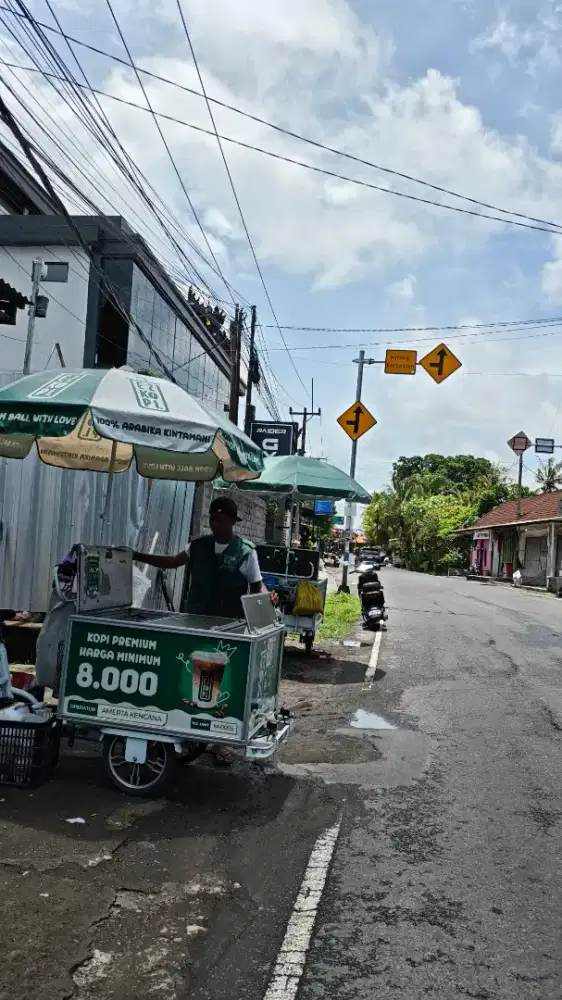 Staff Produksi ESKOPI