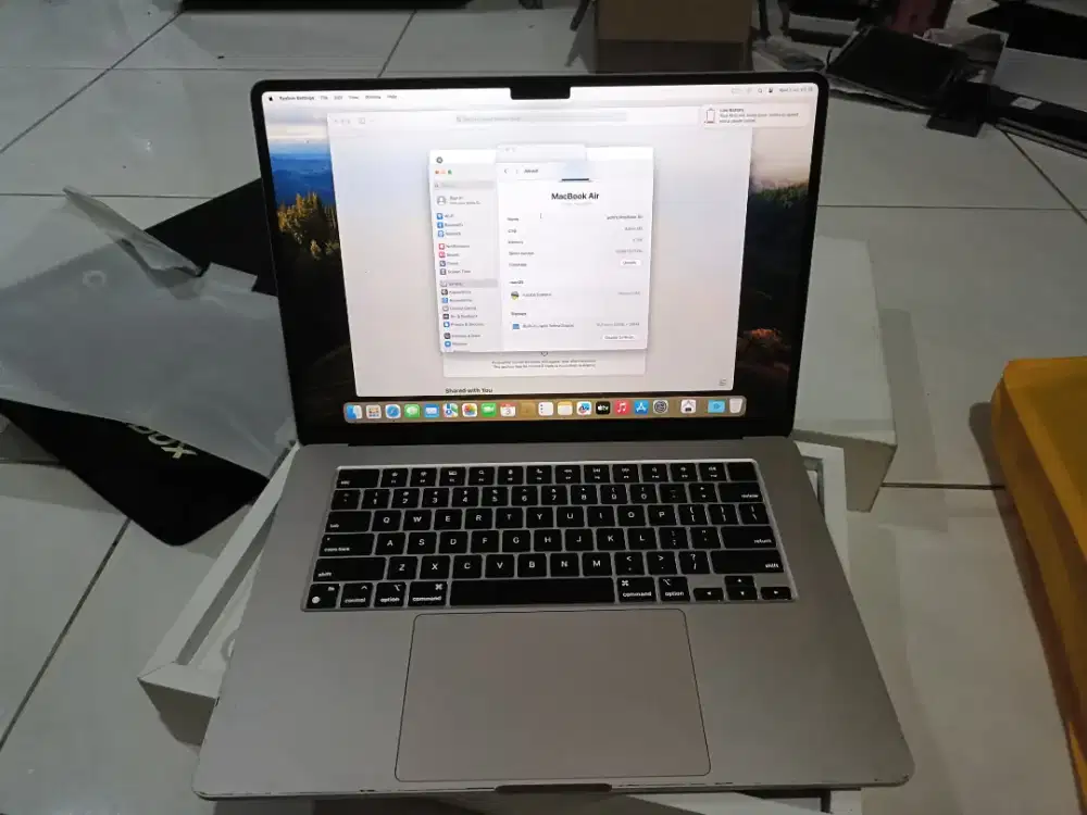 Apple MacBook Air M2 15inch ram 8/256gb iBox istimewa fulset no minus