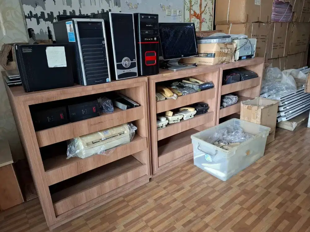 PERALATAN BEKAS KANTOR