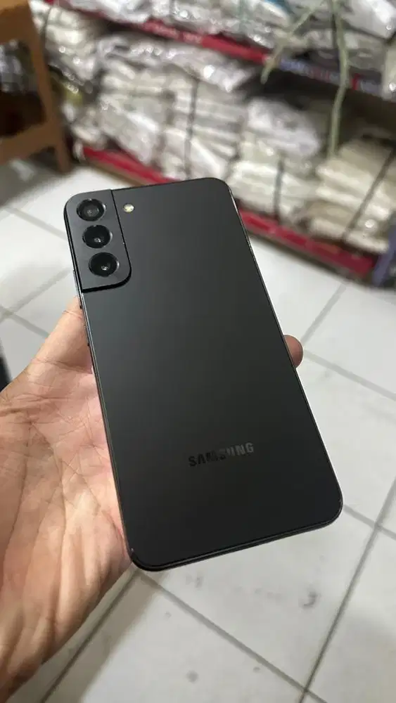 Samsung S22+ 8/256