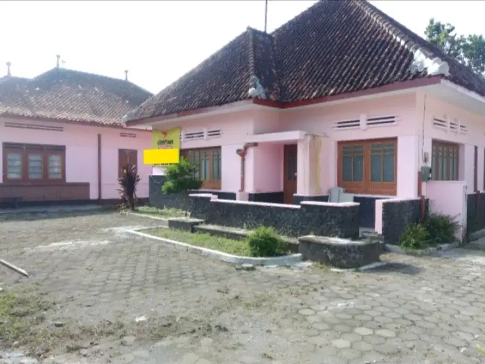 Rumah klasik di dekat malioboro, dekat stasiun lempuyangan, dekat pakualaman yogyakarta.