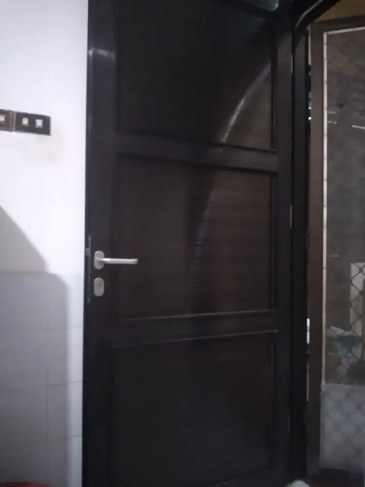 Pintu aluminium dobel spandrel T215cm L90cm bisa bayar ditempat tnp DP