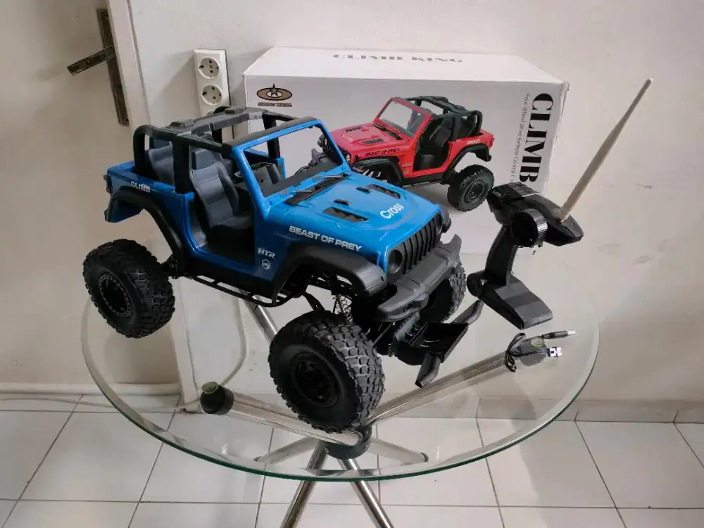 Mobil RC jumbo 1:10