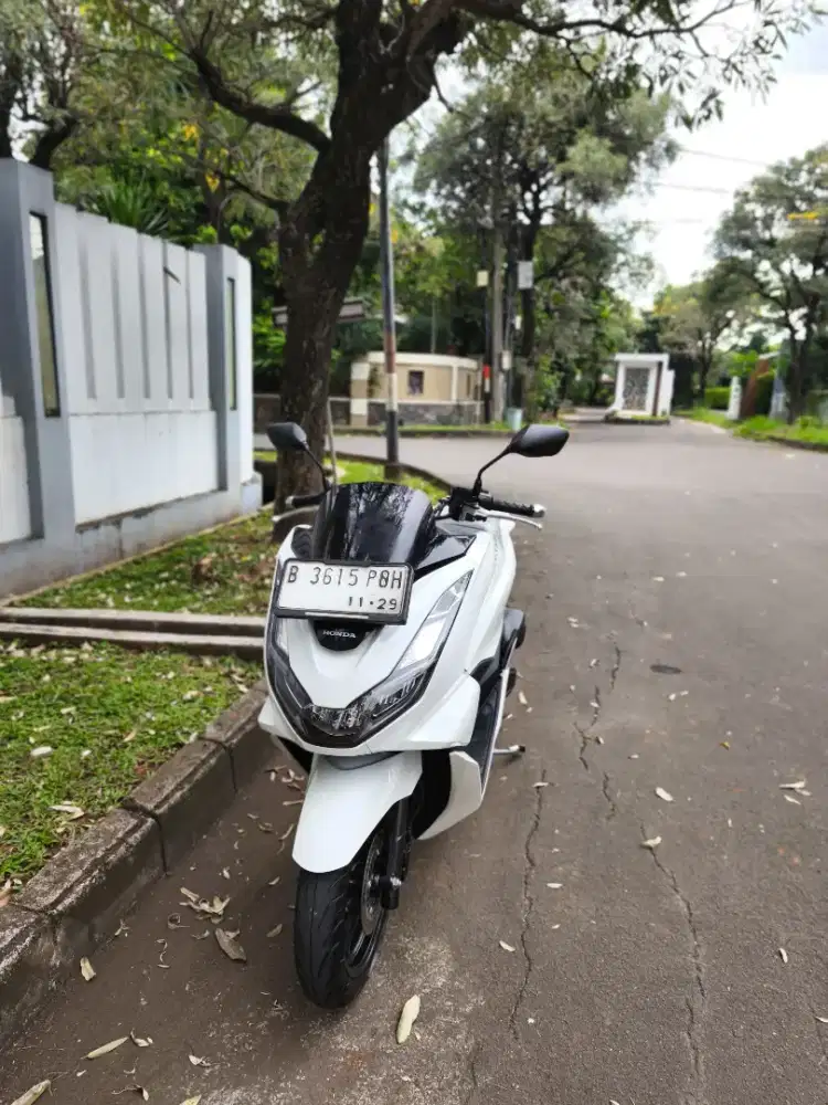 Bissmillah dijual motor Honda PCX 2024 istimewa