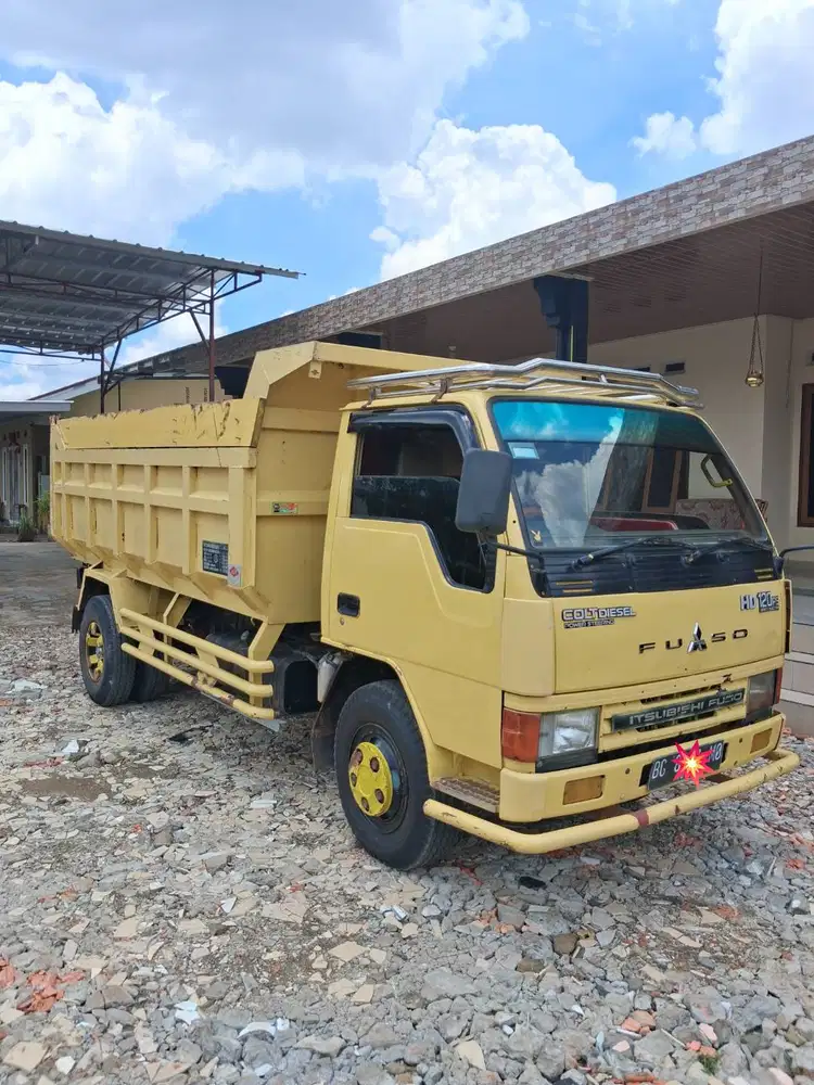 DIJUAL Ragasa Petak Colt Diesel Ps120 Hd dump truk truck tahun 2006