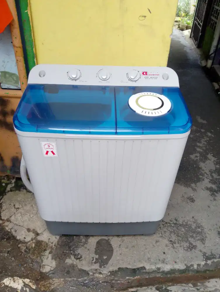 Mesin cuci daimitsu Japan 8kg .