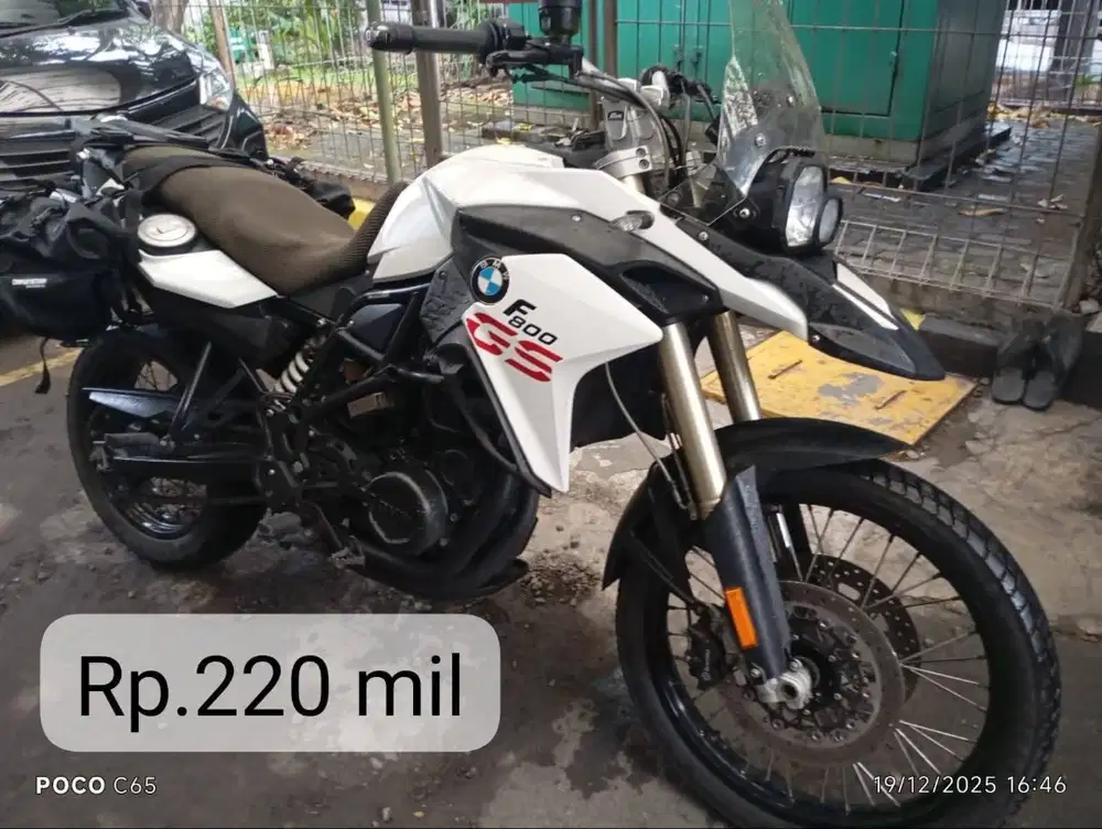 BMW F 800 GS 2018 – Mulus, KM 38rb, Siap Touring