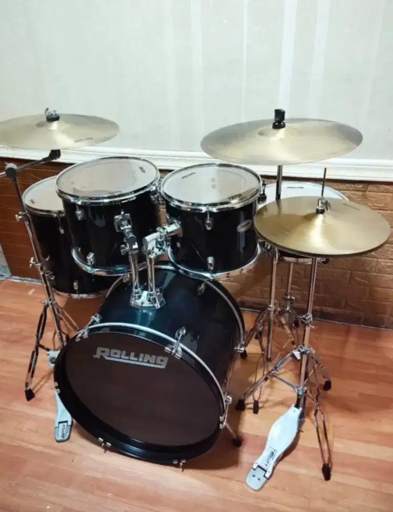 Drum set ROLLING warna hitam
