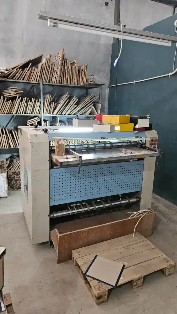 Jual Mesin V Cut / Grooving Greyboard dan cardboard