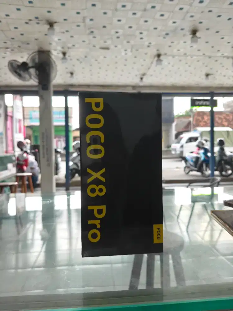POCO X8PRO 8/512 NEW SEGEL BERGARANSI RESMI!!!