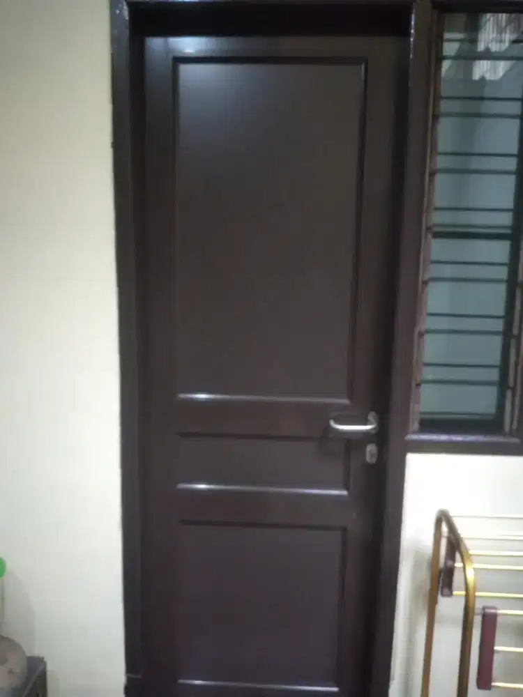 Pintu plus jendela alumunium T210cm L90 & T120cm L50cm bs byr dtempat