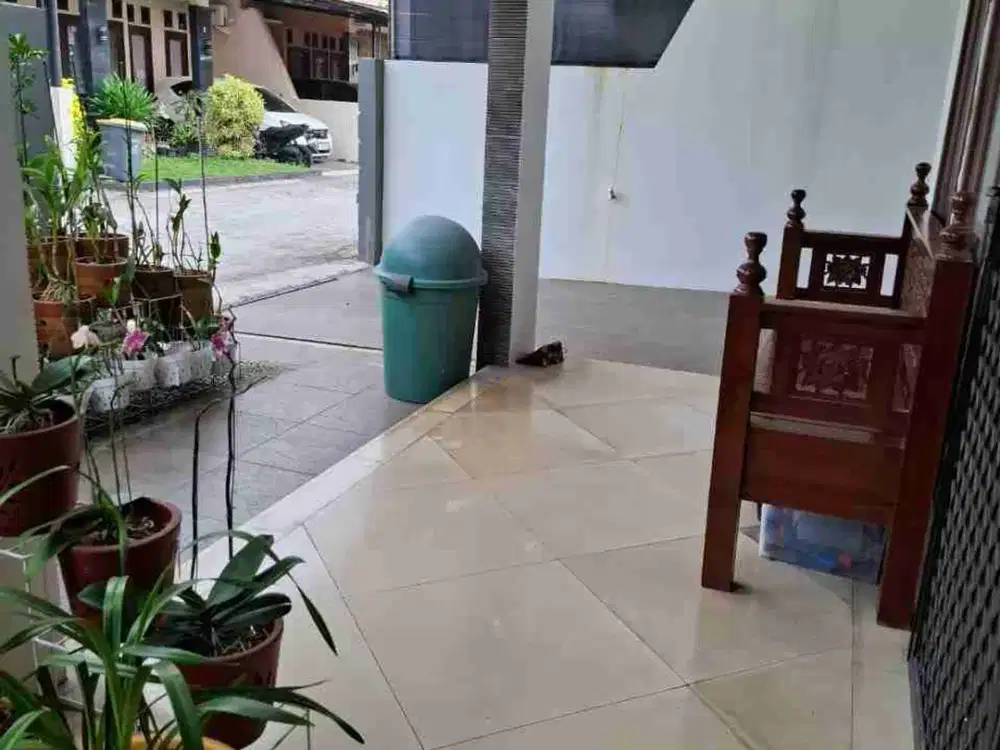 Rumah Cantik di Jagakarsa Jakarta Selatan | Rumah Second Dalam Cluster – Siap Huni!