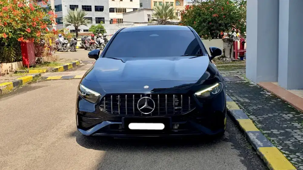 Km 6rb mercedes benz mercy amg 35 amg35 sedan 2023 hitam
