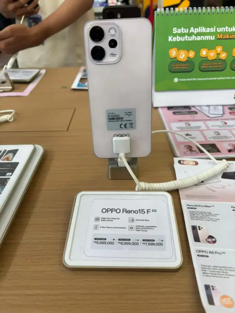 Cicilan handphone Oppo Reno 15F