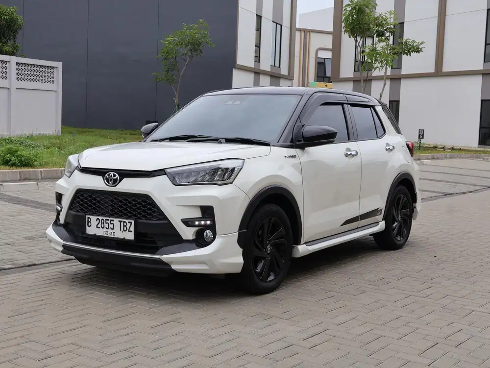 Toyota Raize GR 1.0 Sport at TSS One Tone KM 28 rb
