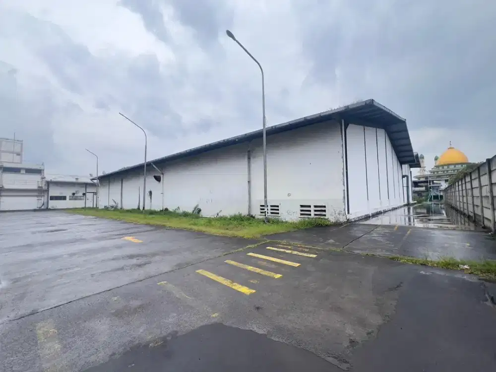 GUDANG SEWA - SIAP PAKAI KAWASAN WARU SIDOARJO