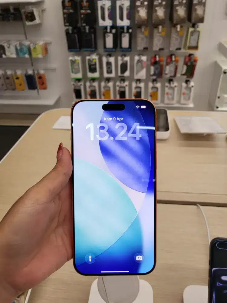 Iphone 17 promax cukup menggunakan KTP