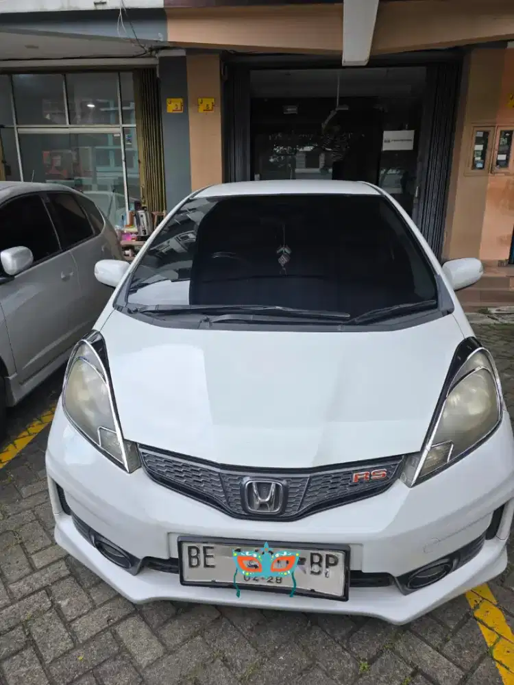 Mobil Super Istimewa