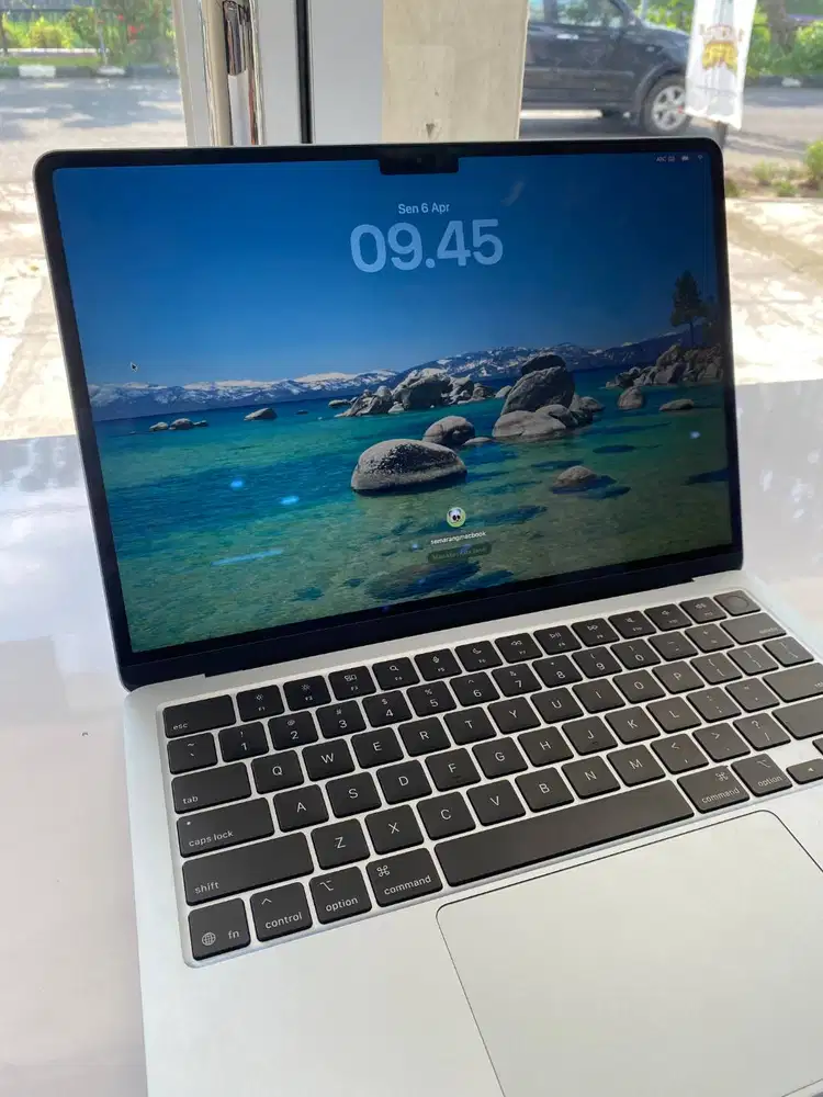 Macbook Air 2025 M4 RAM 18/512 GB 13 Skyblue
