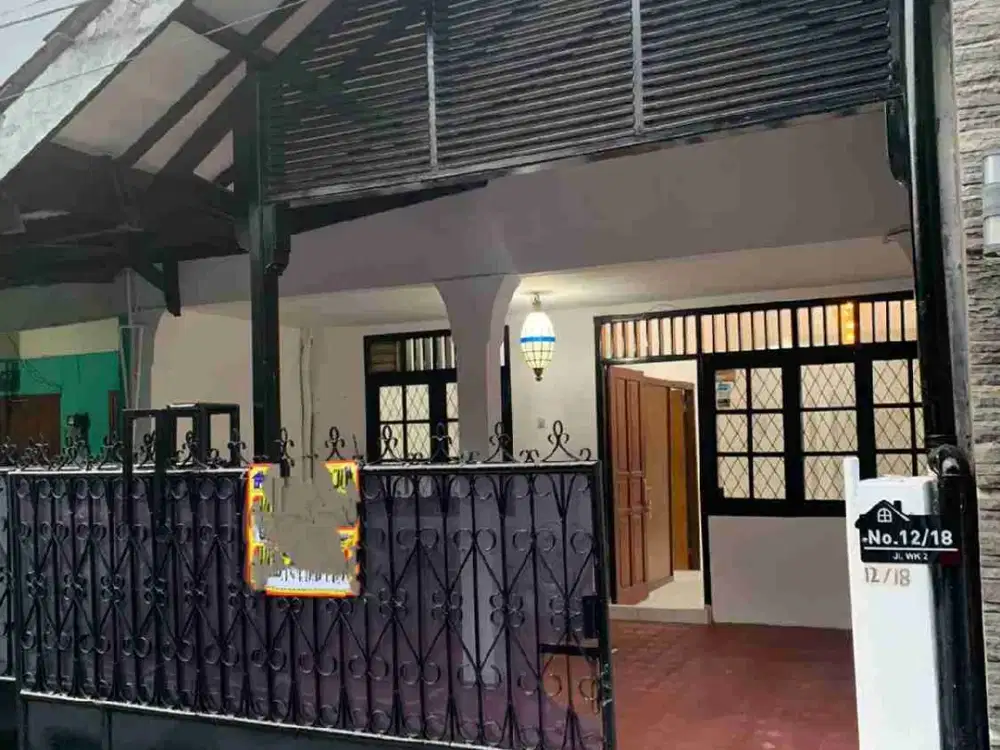 Dijual Rumah dalam komplek besar