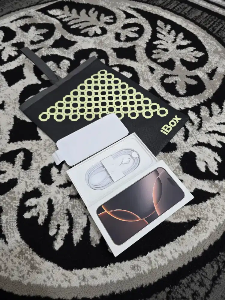 IPhone 16 Pro max 512 GB IBOX OPEN BOX SAJA