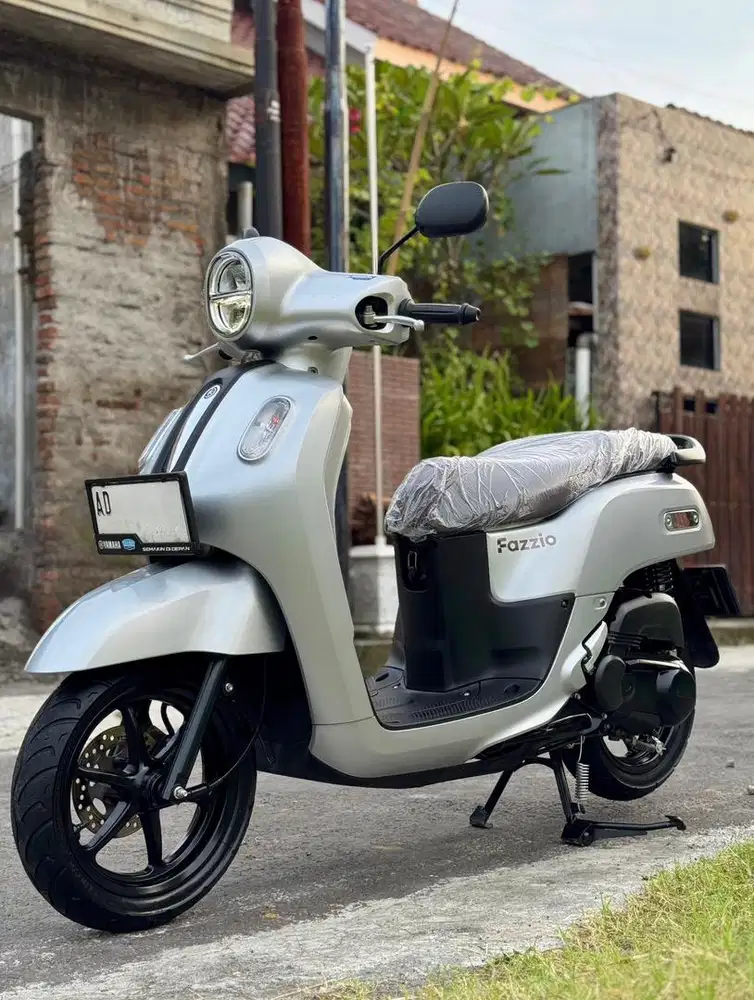 YAMAHA FAZZIO LUX TIPE TINGGI KEYLES PLAT AD