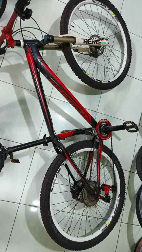 MTB 27.5 specialized rockhoppers comp rakitan
