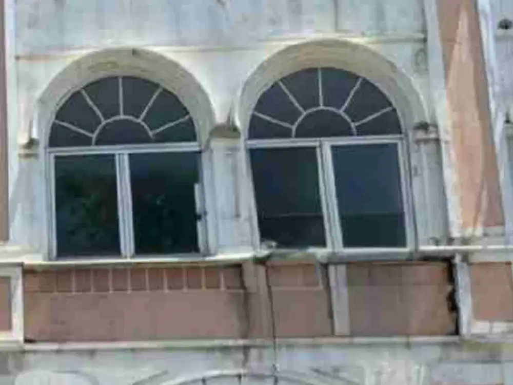 DI SEWA ATAU DI JUAL RUKO ALICANTE 3 LT Gading Serpong