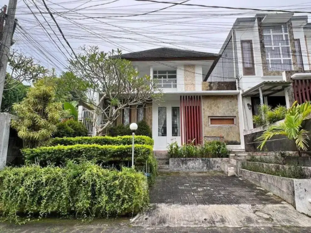 Dijual Rumah Cantik Harga Terjangkau - Berlokasi di Taman Giri, Nusa Dua