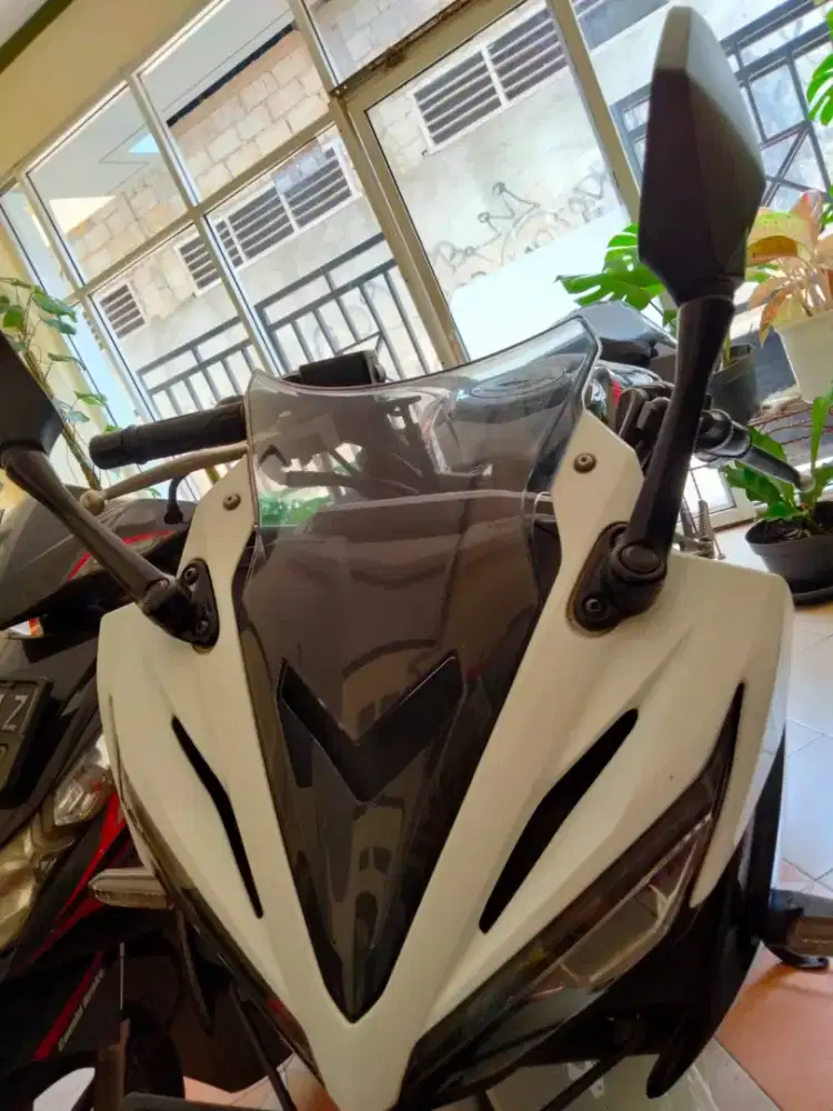 Honda CBR 150r cbs 2018