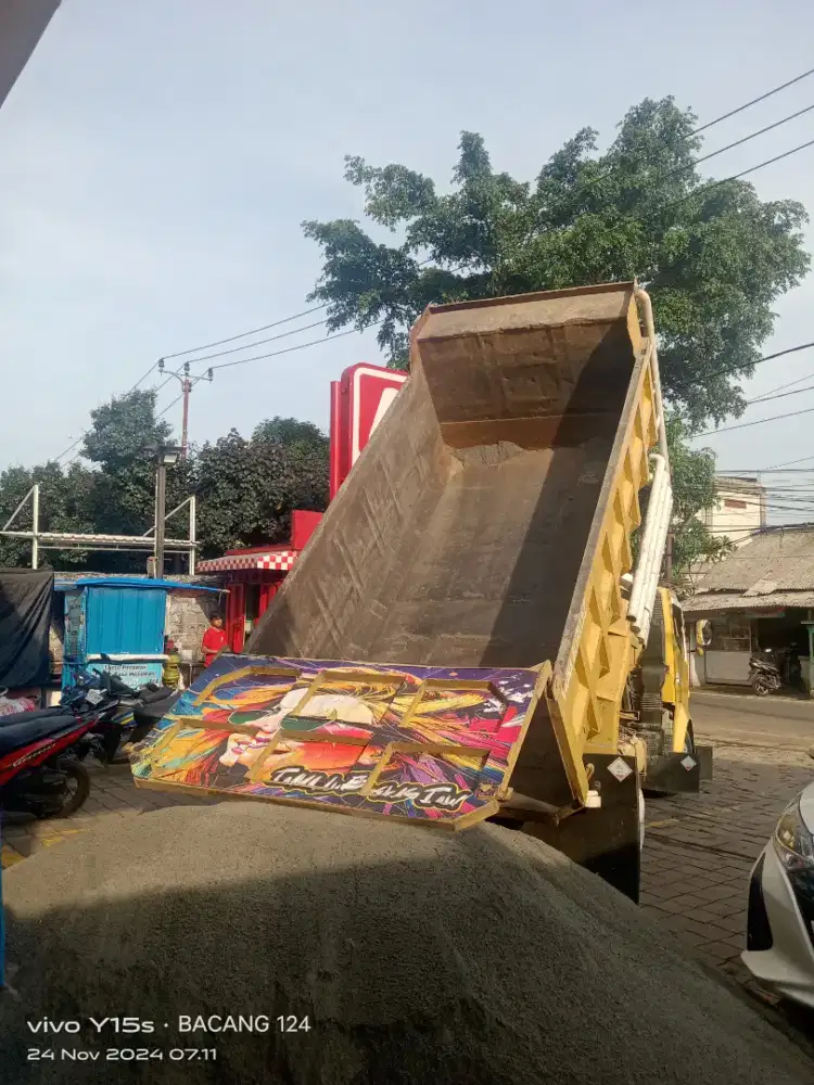 Split makadam sirdam limestone batu belah kali pasir urug