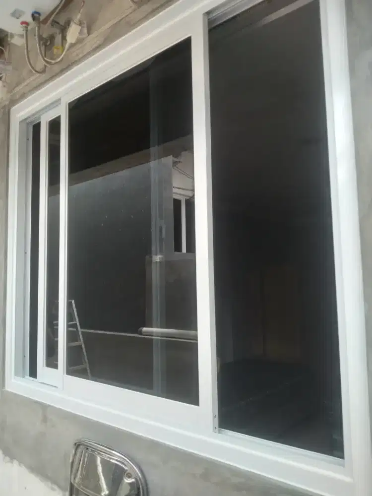 Jendela geser aluminium T120cm L120cm hrg terpasang sesuai foto iklan