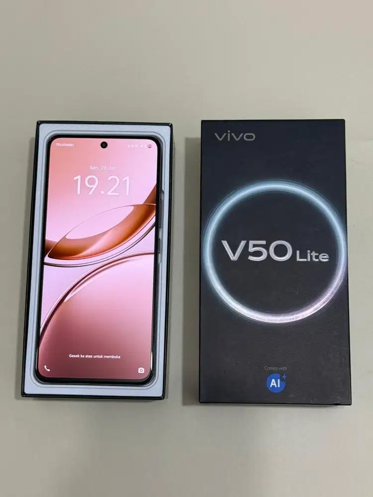 Vivo V50 Lite 8+8/128gb 4G