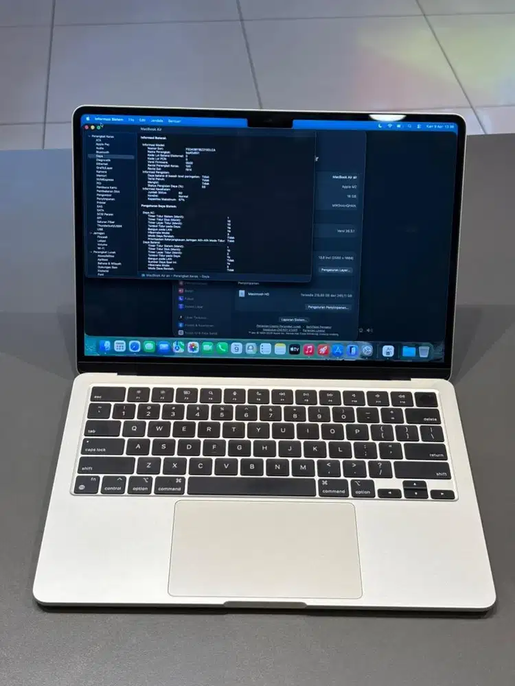 Macbook Air M2 16/256Gb iBox no Box