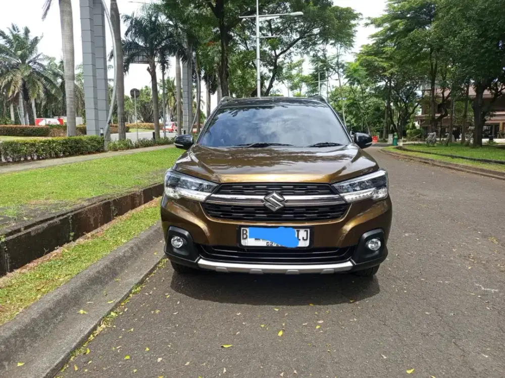 SUZUKI XL 7 MATIC 2022 COKLAT
