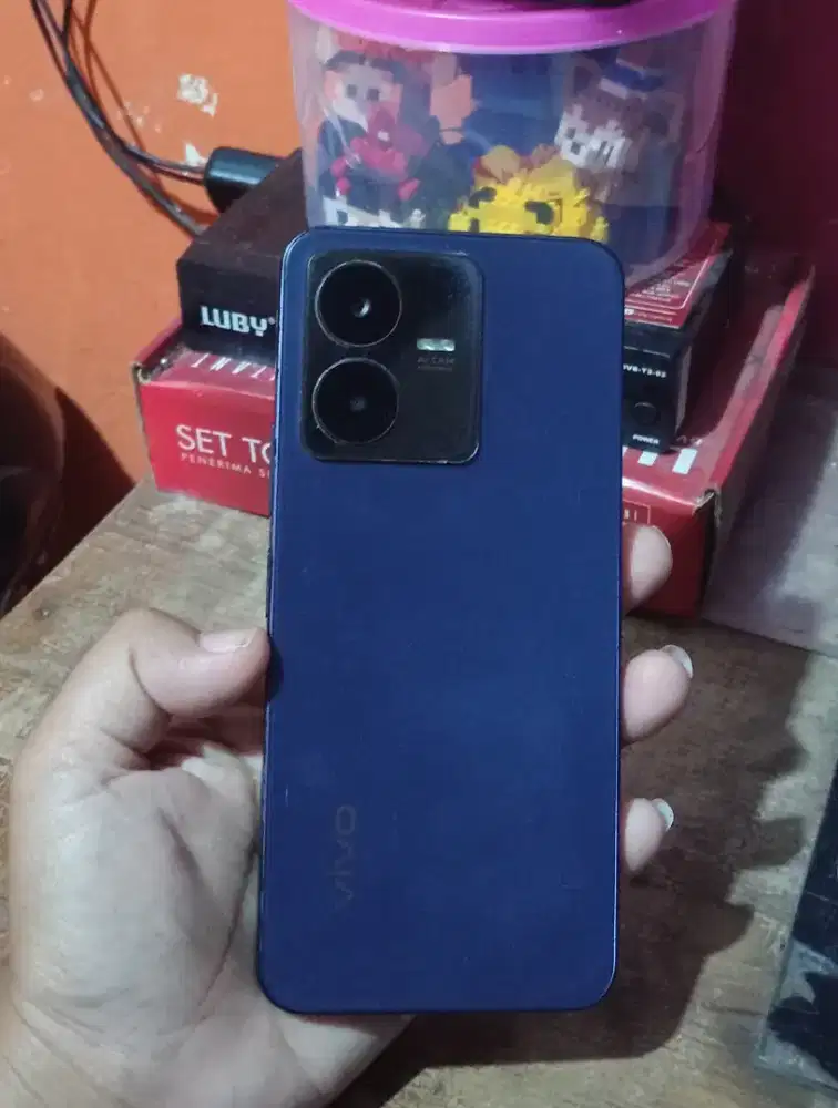Vivo y22 ram 4+4/64!.