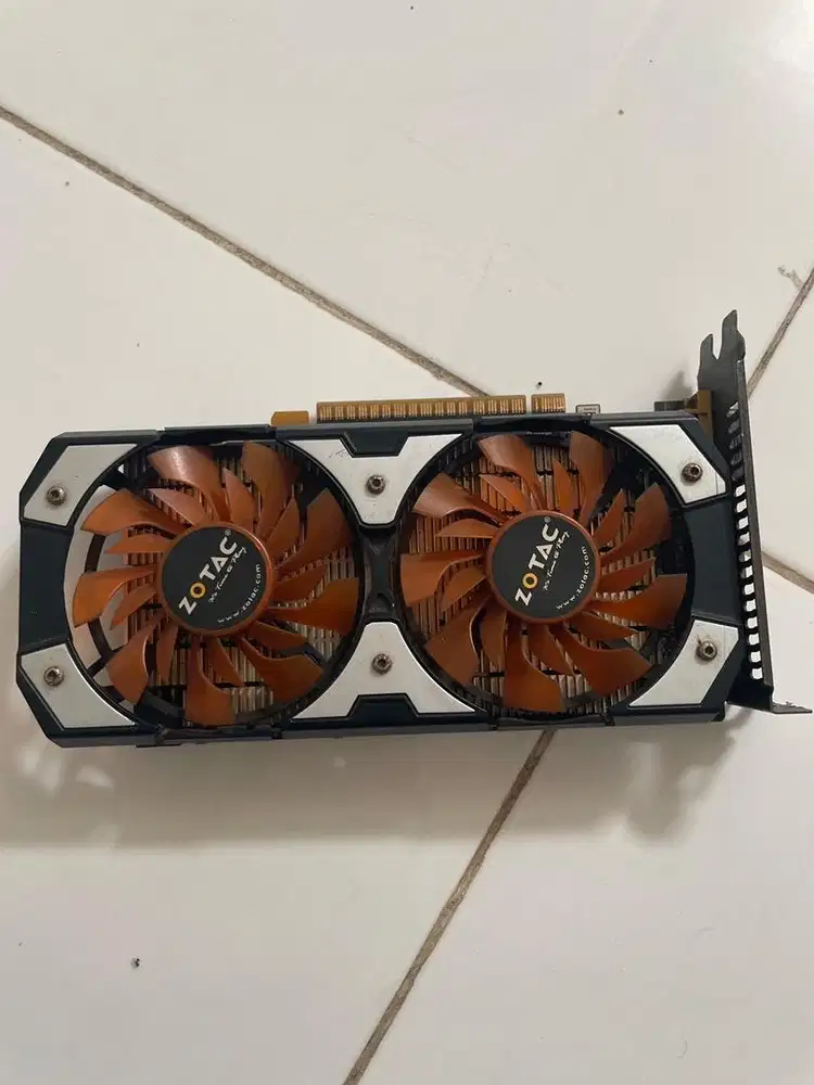 GPU Tipe GTX 750Ti (Gaming)