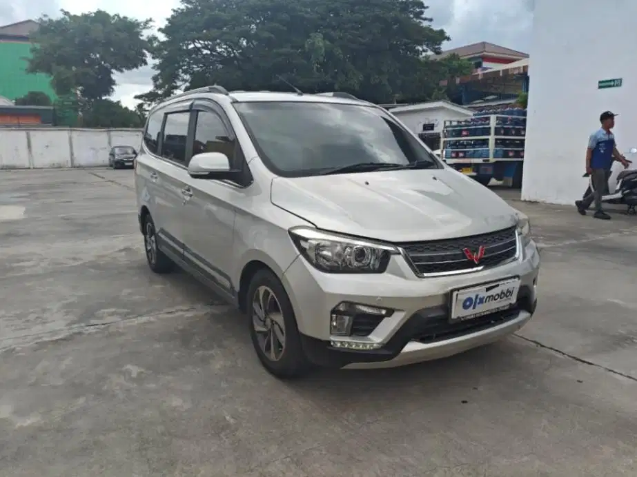 DP RENDAH Wuling Confero S 1.5 L Bensin-MT 2018 TZZ