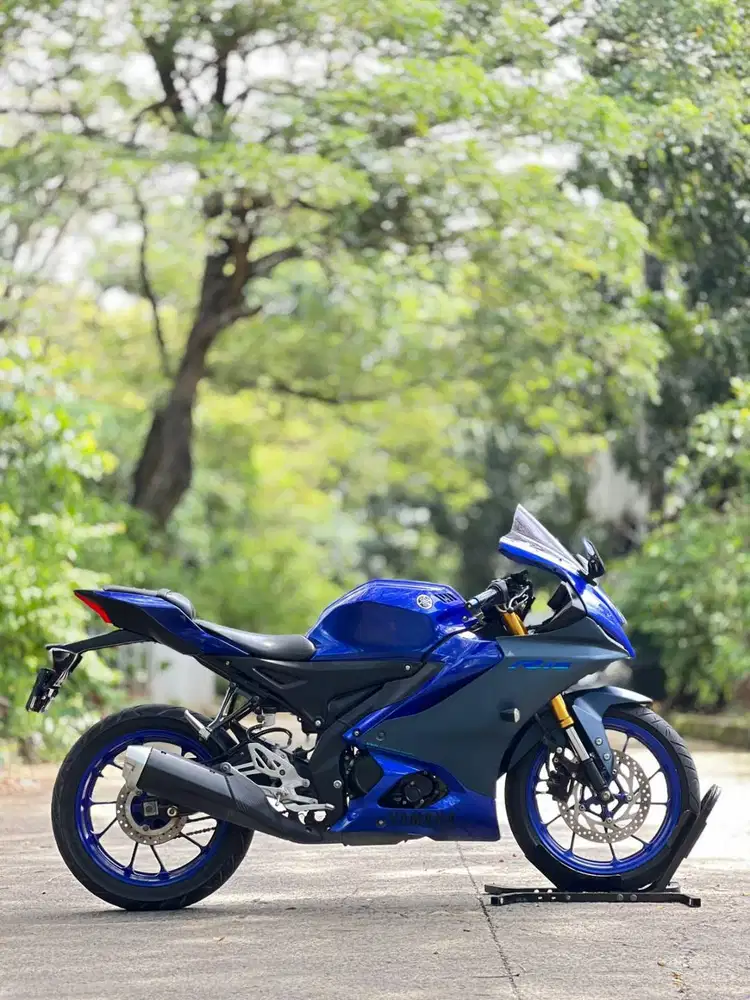 YAMAHA YZF R15 V4 BIRU 2022 KM LOW PAJAK PANJANG NO MINUS