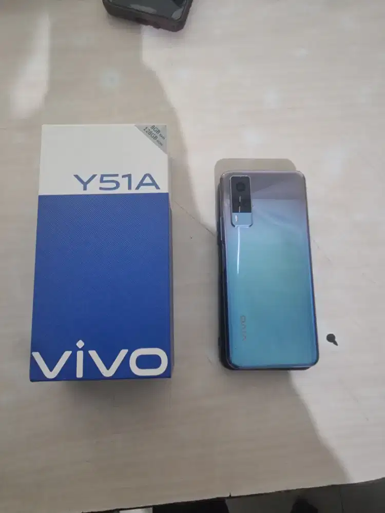 Vivi y51A kondisi mulus komplit