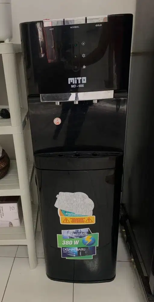 Dispenser galon bawah mito