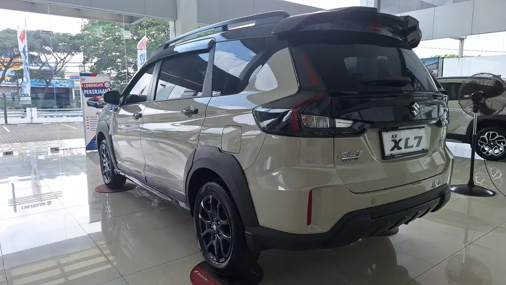Suzuki XL7 2025 Hybrid