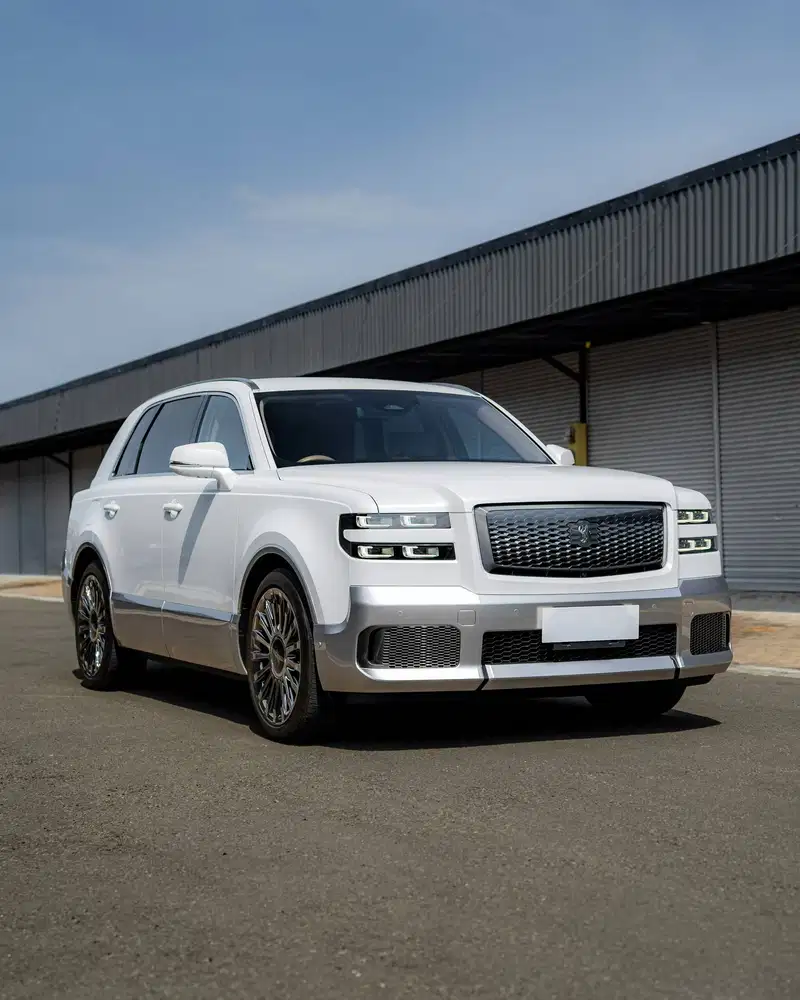 Toyota Century SUV 3.5 PHEV