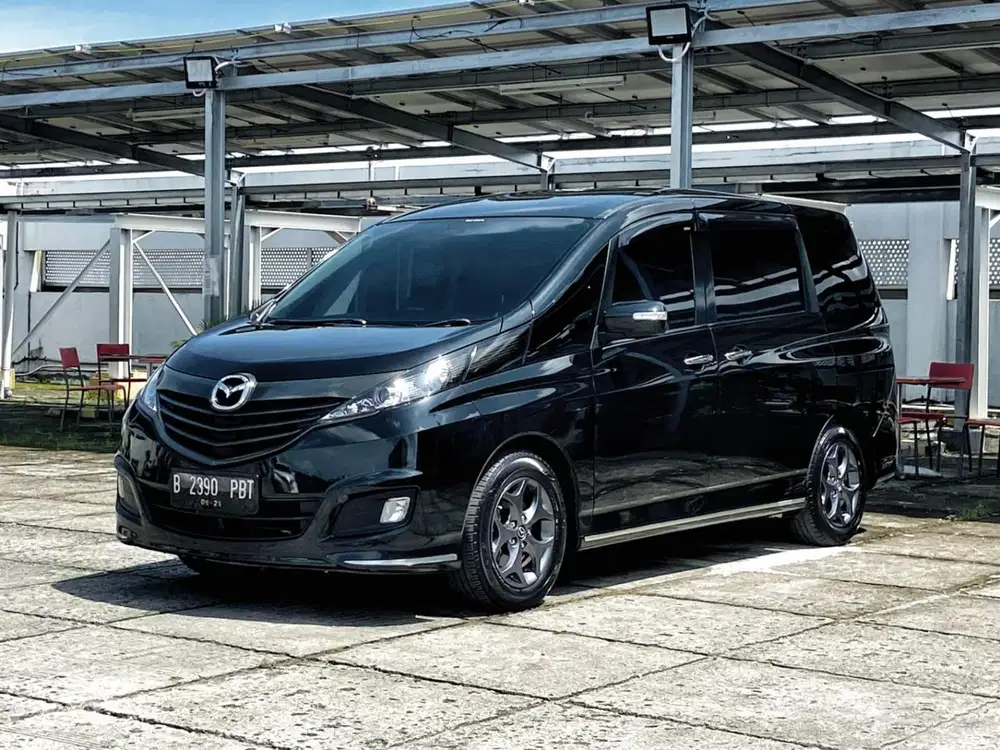 TDP10JT NEGO |MAZDA BIANTE 2.0 SKYACTIVE IRIT 2016 HITAM /2017