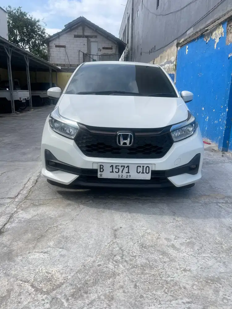 HONDA BRIO 2024 E CVT