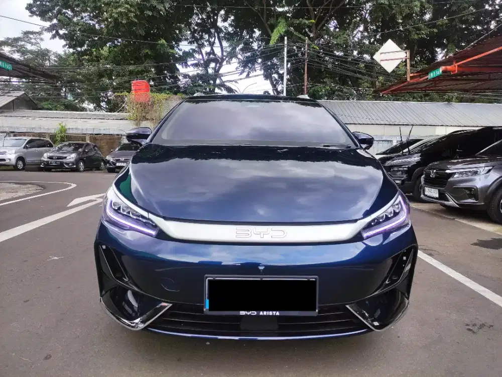 BYD M6 superior capten seat 2024 km.18.000