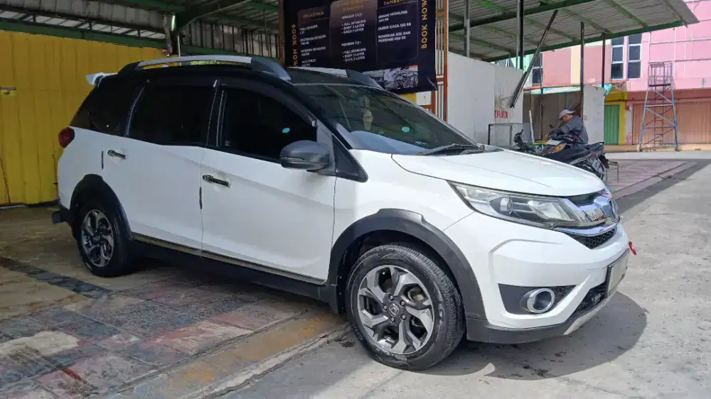Honda BRV tipe MT 2017